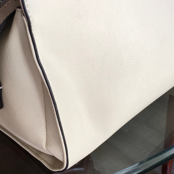 Nine West.Satchel Purse with crossbody strap - Picture 9 of 9